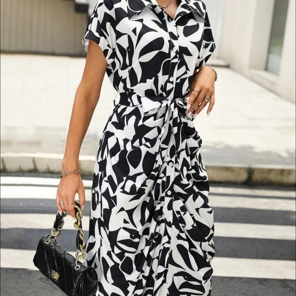GARCIA Elegant Black and White Patterned Dress